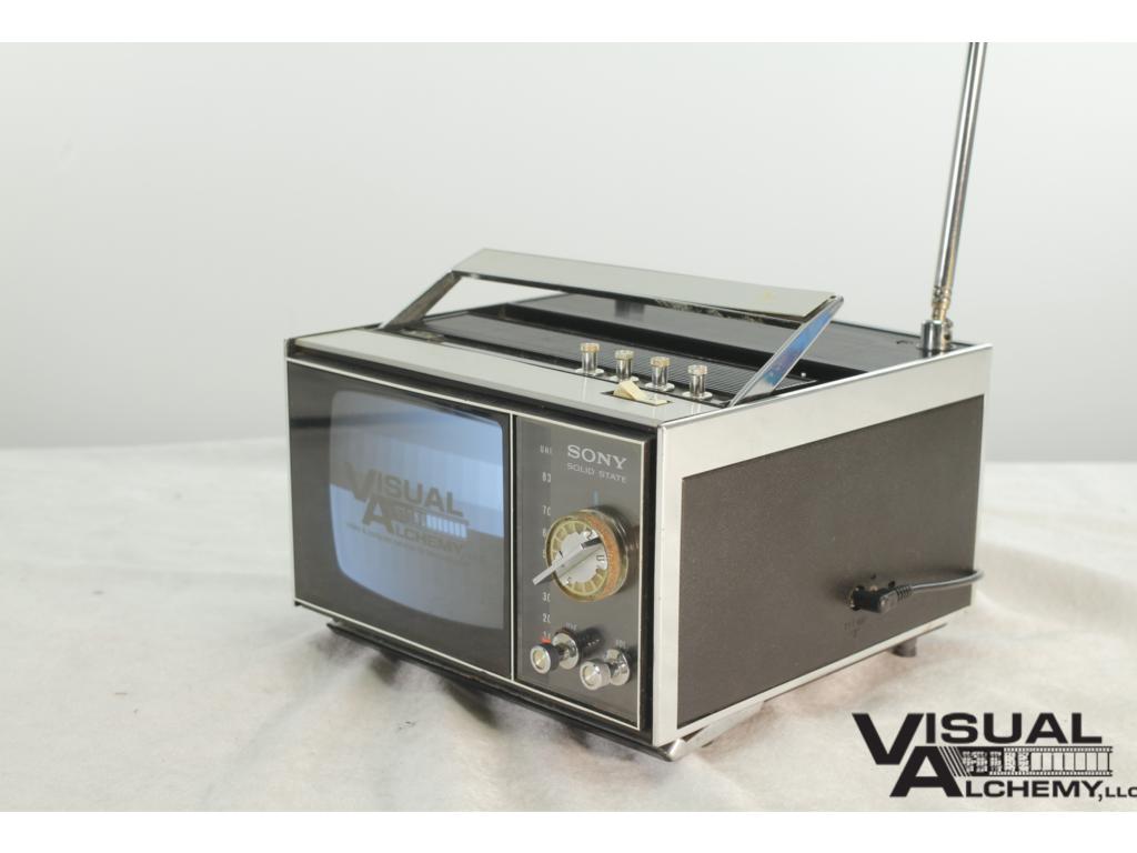 1967 5" Sony B&W TV-500U Transistor TV 9